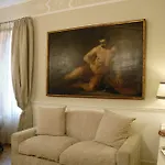Crossing Condotti 4*