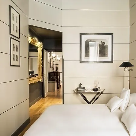 Crossing Condotti Pensión