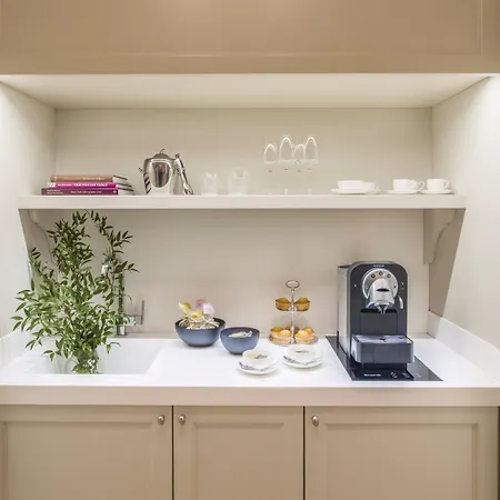 Crossing Condotti 4*